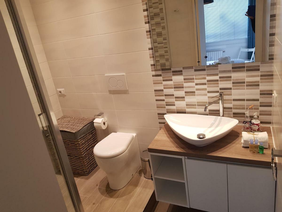 M.H.S. Lejlighed Milano Eksteriør billede
